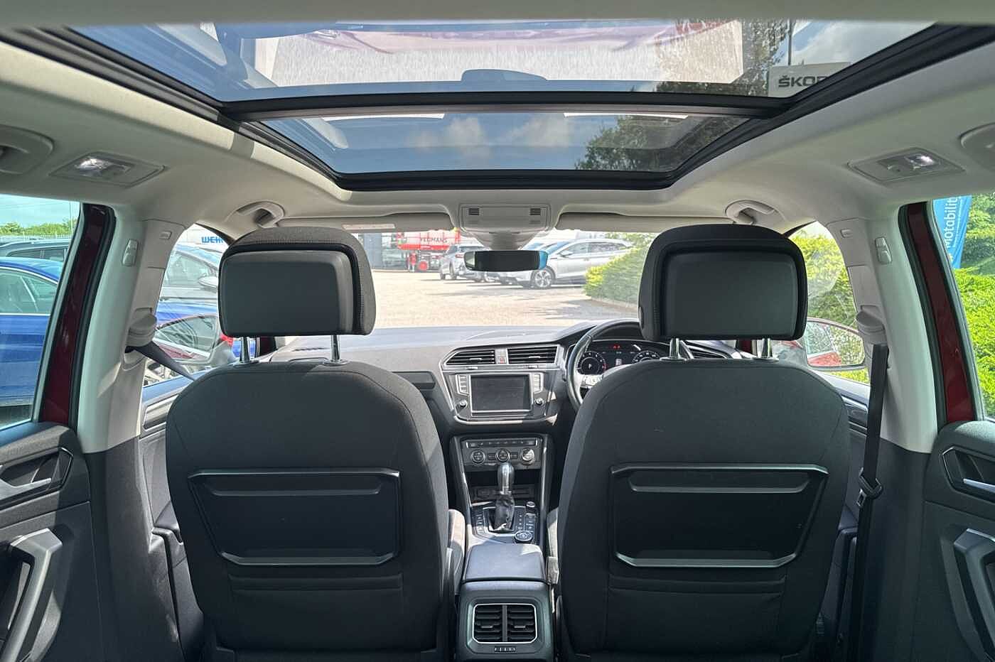 Volkswagen Tiguan 2.0 TSI 180PS SEL 4Motion DSG 5