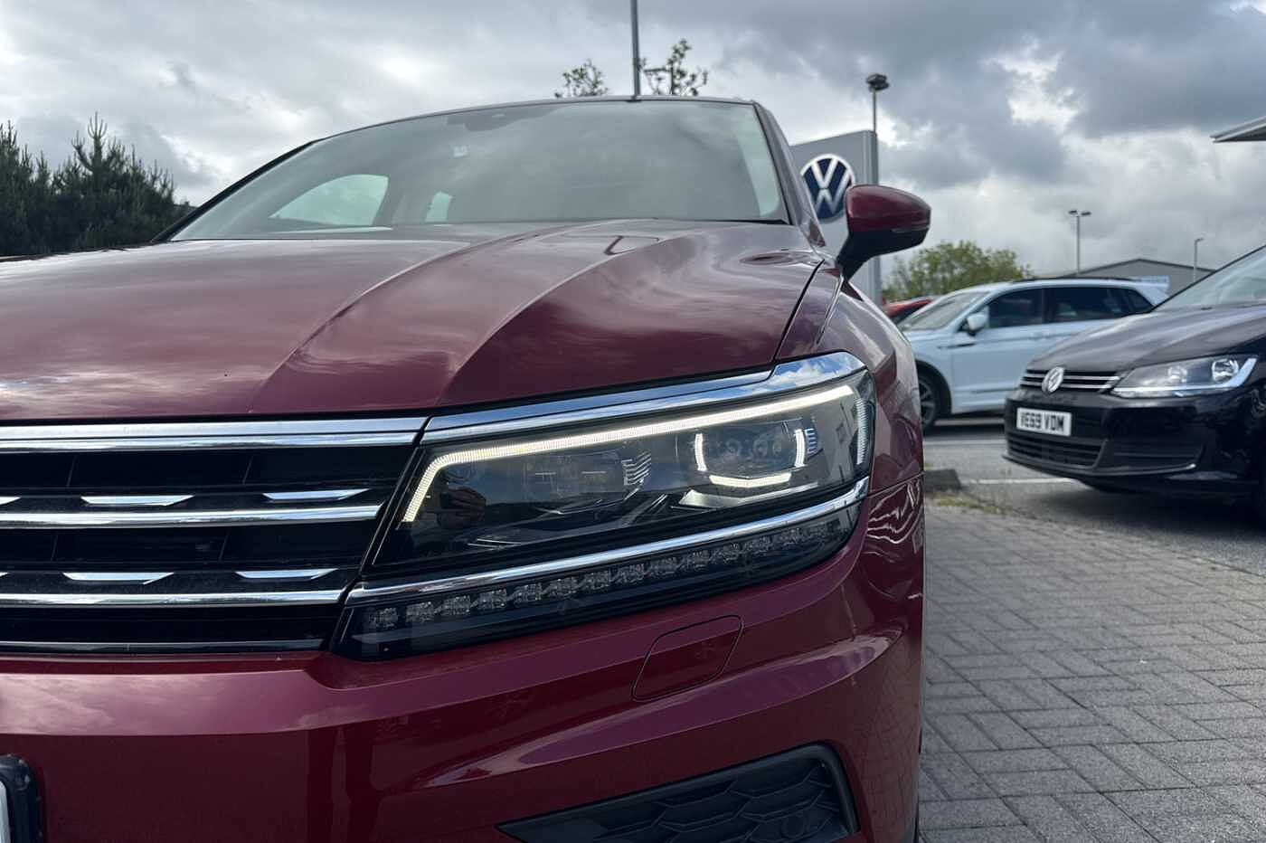 Volkswagen Tiguan 2.0 TSI 180PS SEL 4Motion DSG 5