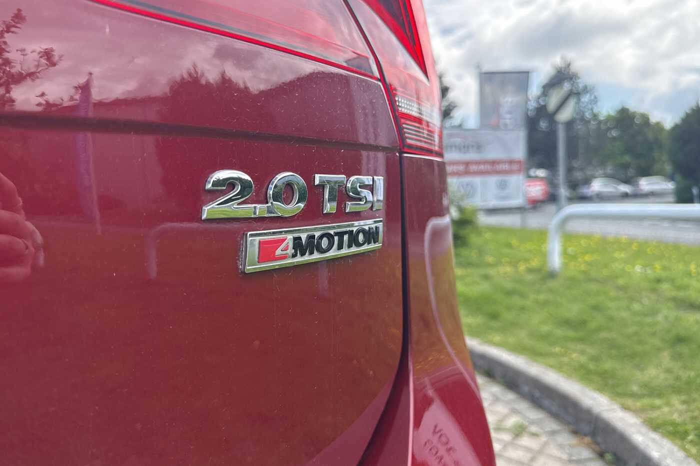 Volkswagen Tiguan 2.0 TSI 180PS SEL 4Motion DSG 5