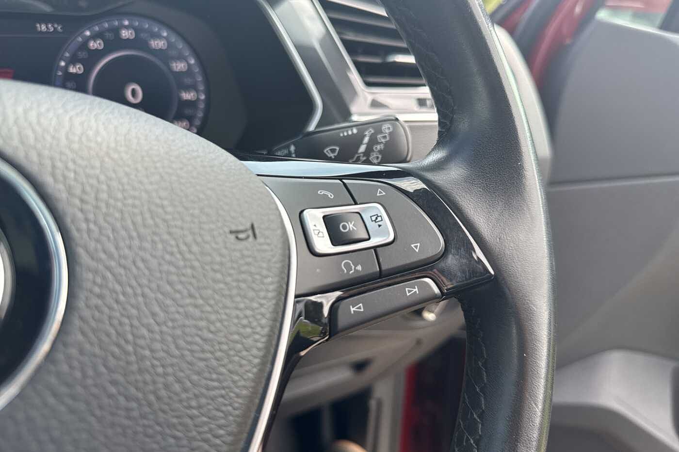 Volkswagen Tiguan 2.0 TSI 180PS SEL 4Motion DSG 5